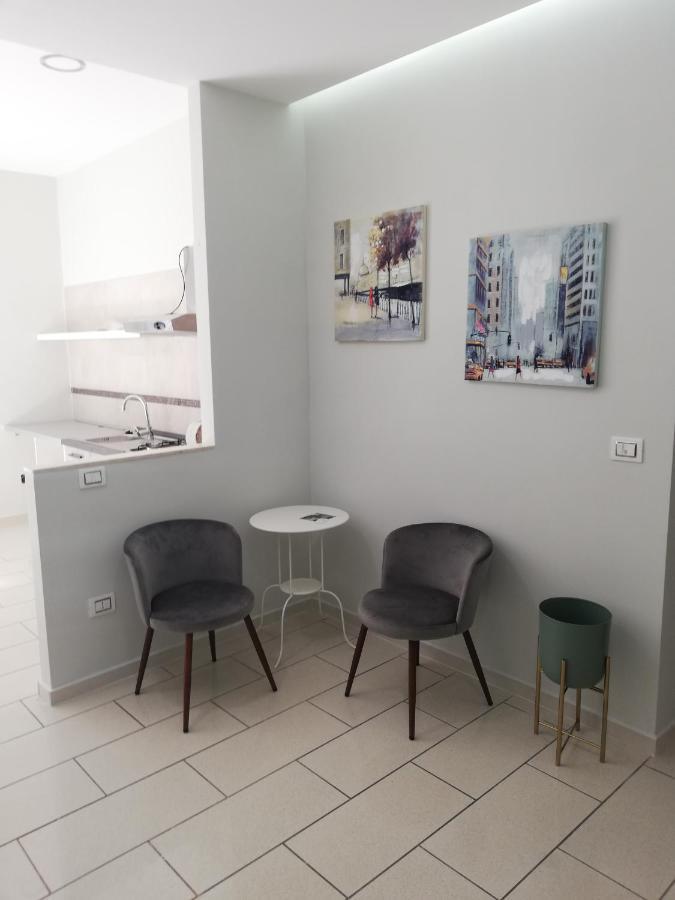 エーボリ Binario 3 Bed & Breakfast エクステリア 写真